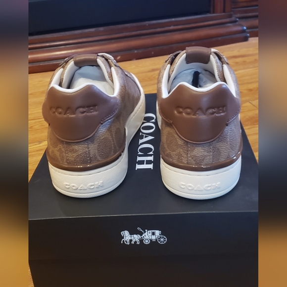 COACH WOMEN'S HIGHLINE SNEAKERS Color is Brown Khaki, Size US 9.5B EU 40NIB - Picture 5 of 7